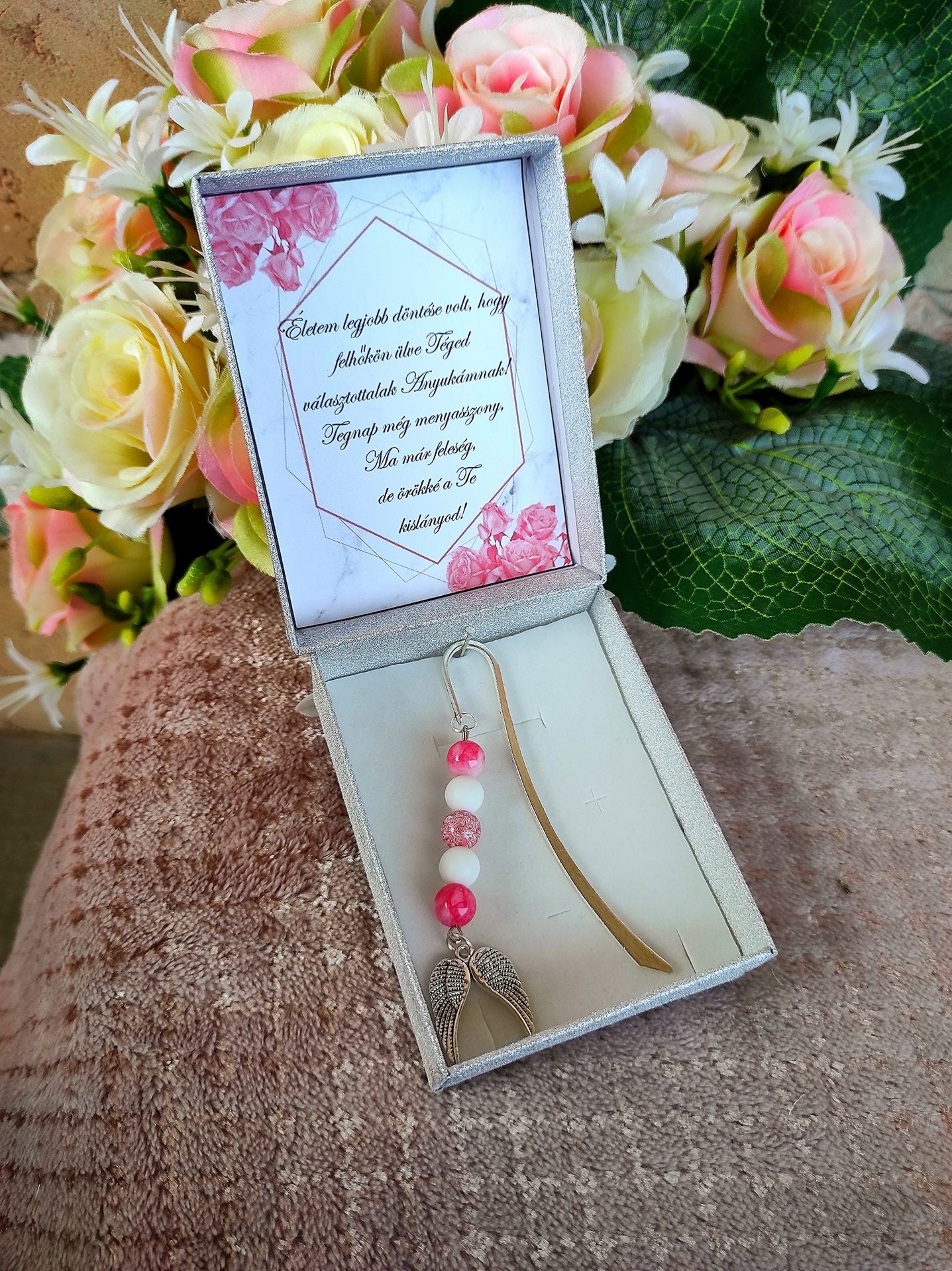 Anyának köszönő ajándék könyvjelző